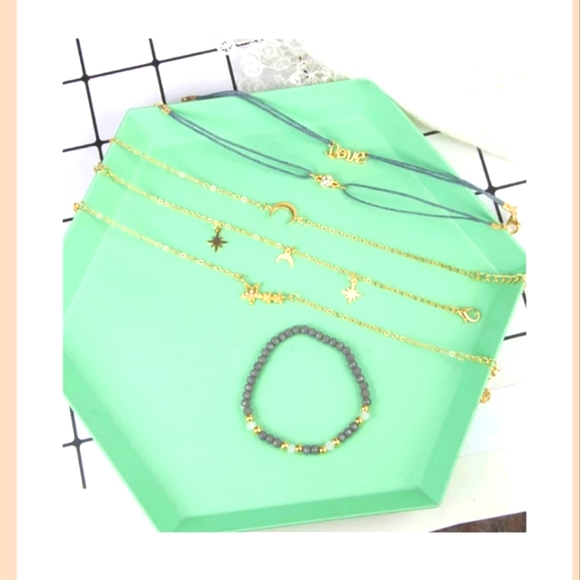 Moon Charm Layered Bracelet Set - Picture 3 of 7